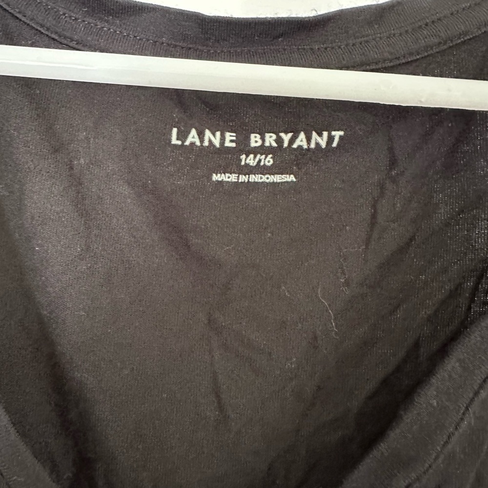 Lane Bryant Black Short Sleeve V-Neck Tee - Picture 2 of 2